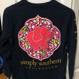 Simply Southern long sleeve! Size small